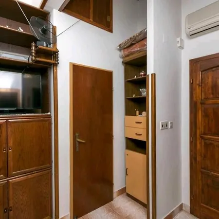 Seaview Escape Ii Apartman